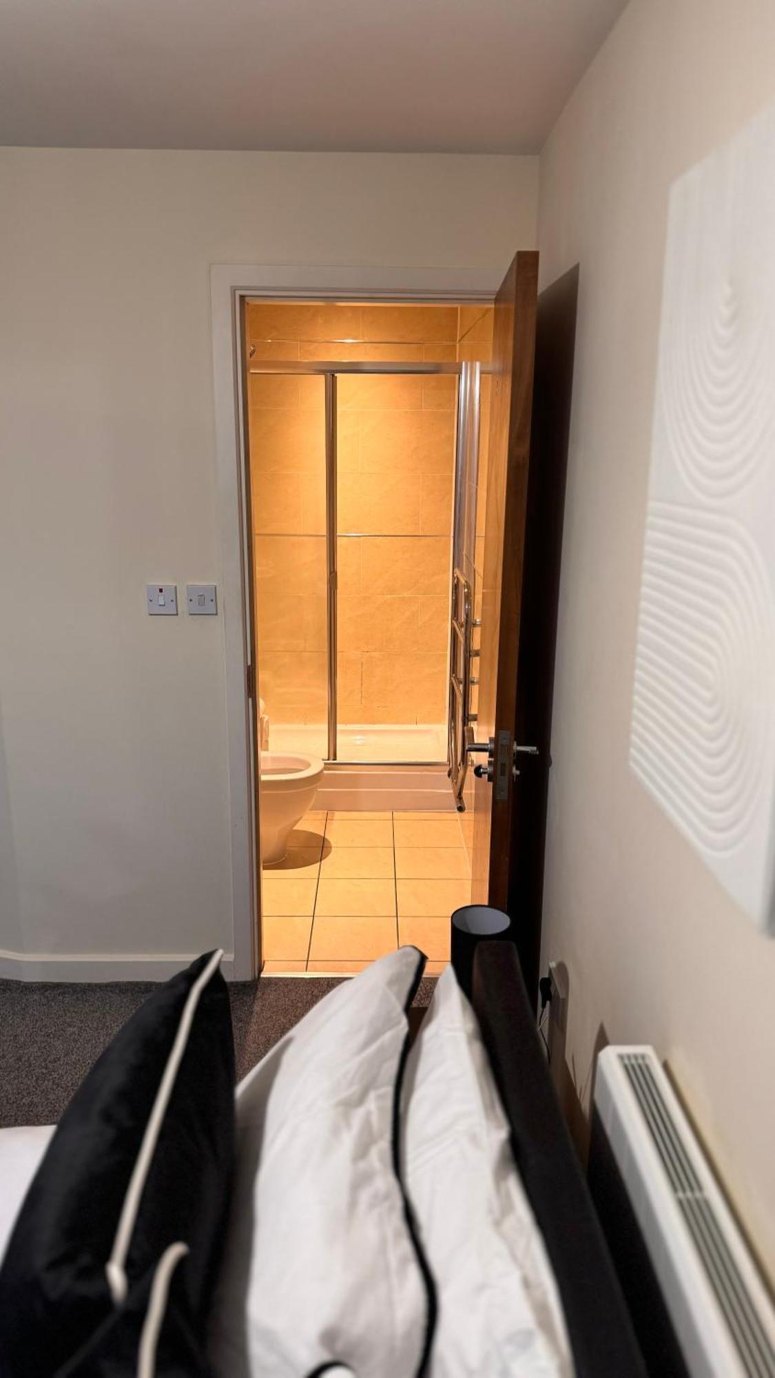 Apartment Am *